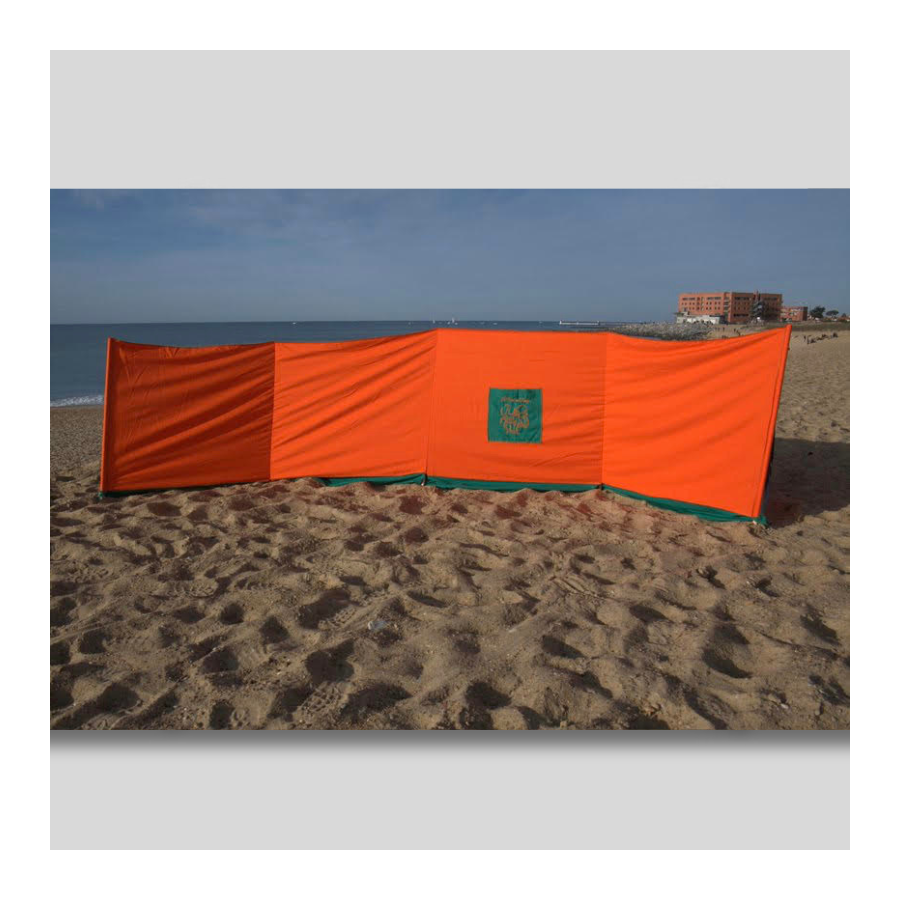 Pare vent plage piquet bois et toile résistante